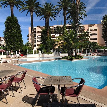 Residence Odalys Open Golfe Juan Dış mekan fotoğraf