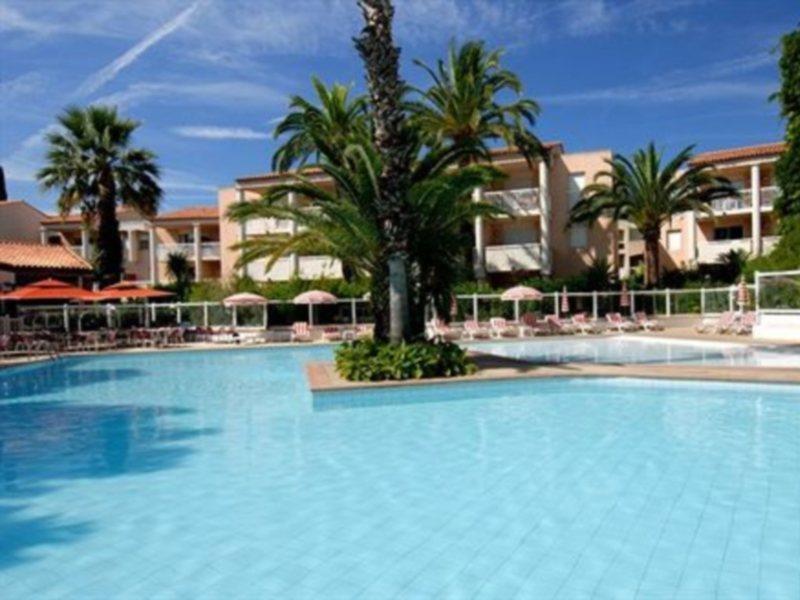 Residence Odalys Open Golfe Juan Dış mekan fotoğraf